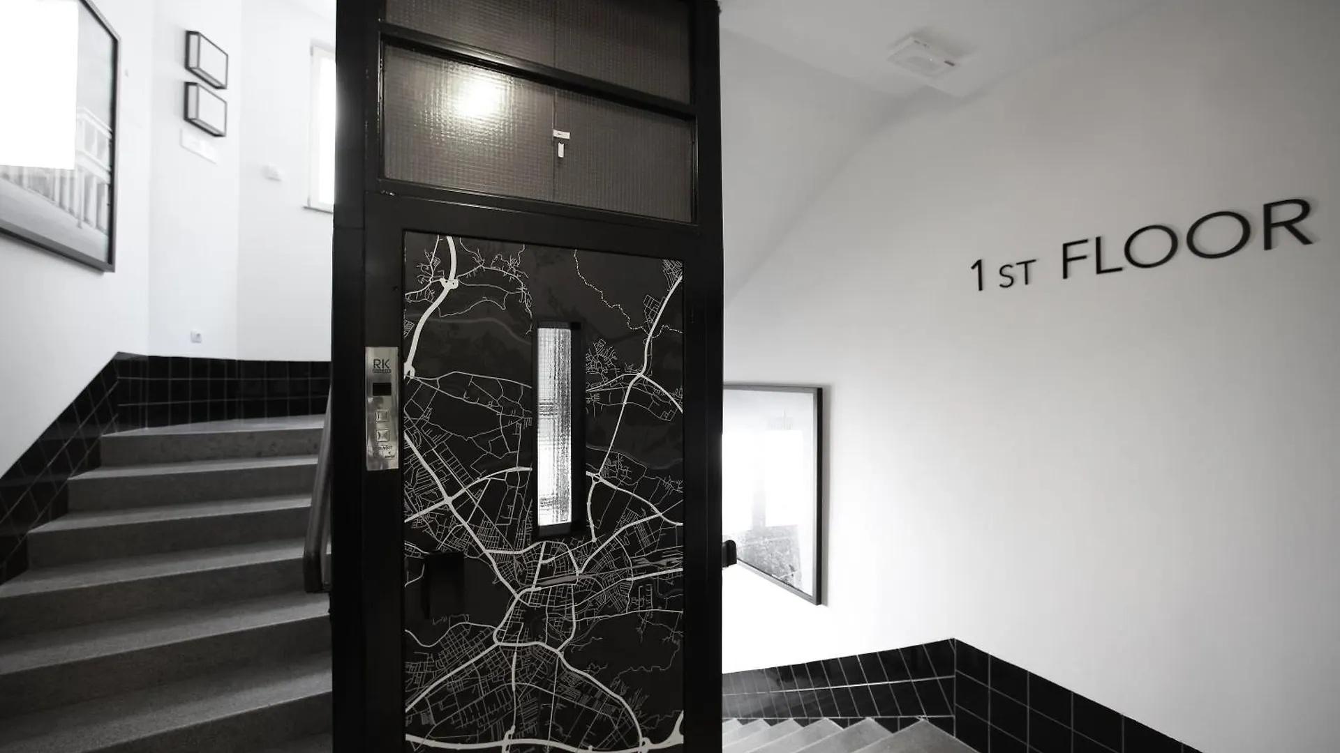 Urban Boutique Hotel Center Любляна