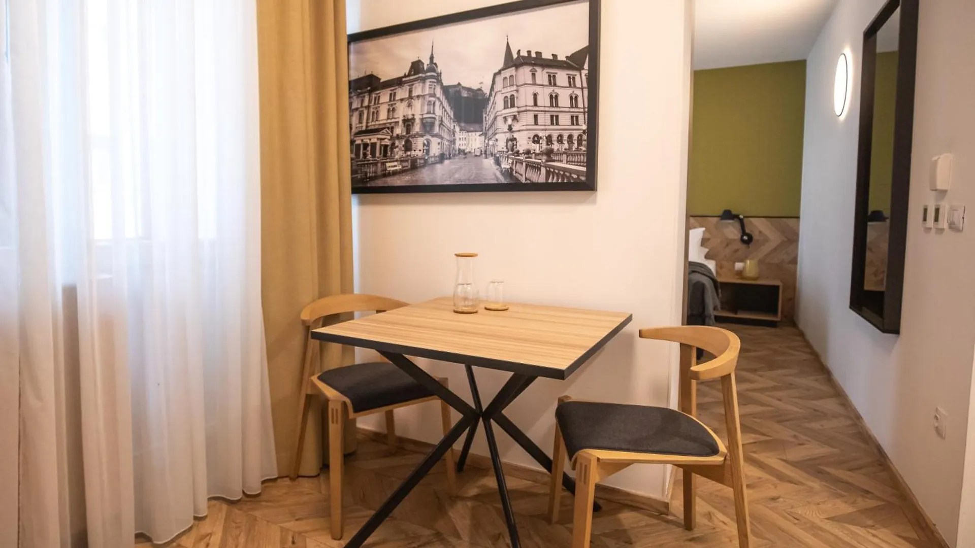 Urban Boutique Hotel Center Любляна