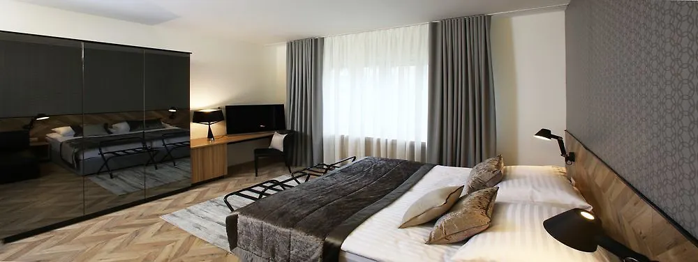 Urban Boutique Hotel Center Ljubljana 4*,  Slovenia